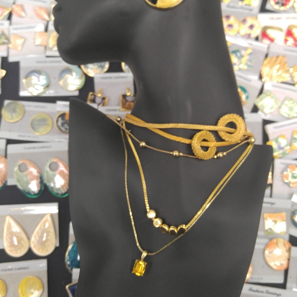 Meet your Posher, Gwendolyn